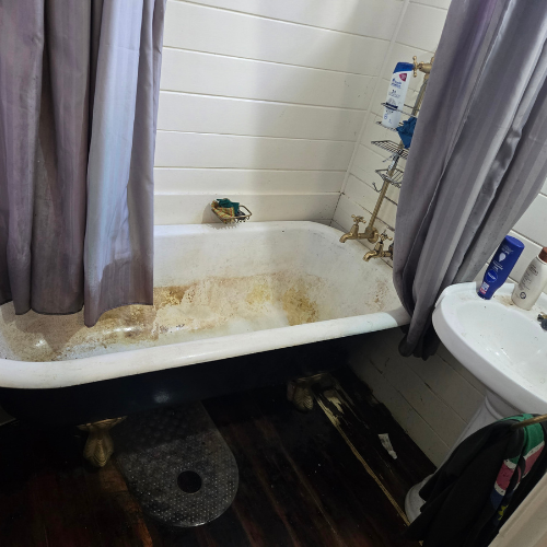 Home cleaning before photo by cleaning doctor